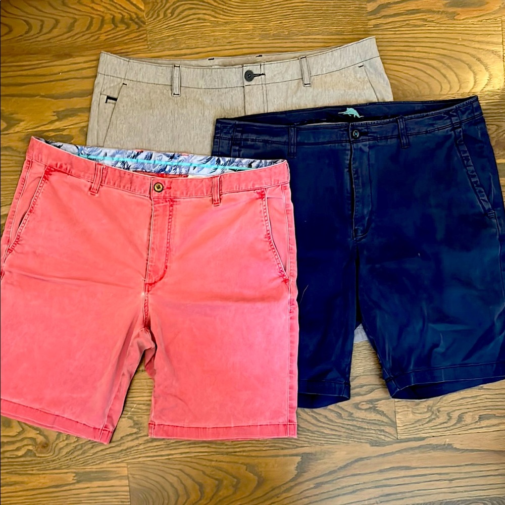 Lot of 3 pair Tommy Bahama Flat Front Shorts sz 38